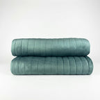 Colcha Botteh Veludo Matelassada Azul Persa – Queen
