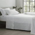 Jogo de Cama Satinee Casal tinto Branco